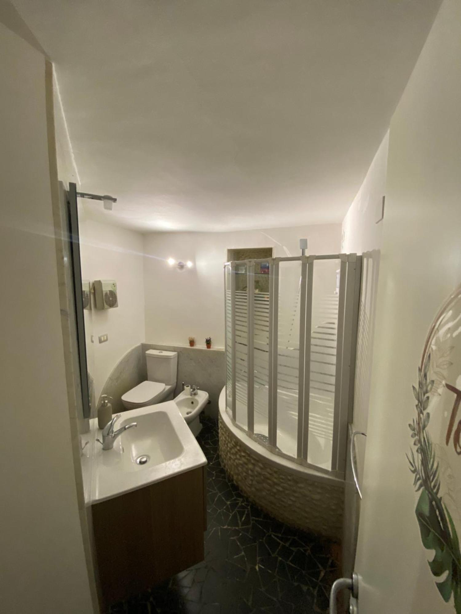 Ciuri Tuttu L'Annu Rooms Catánia Buitenkant foto